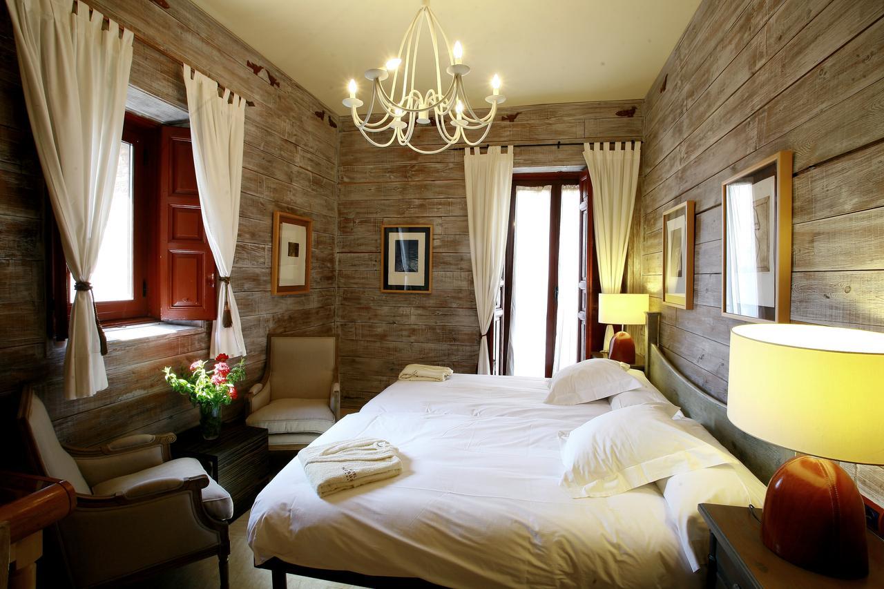 Hotel Boutique Palacio De La Serna Ballesteros De Calatrava الغرفة الصورة
